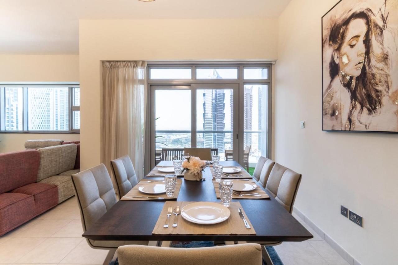 Scenic 2 Bedroom Apartment - Downtown Business Bay Dubai Exteriör bild