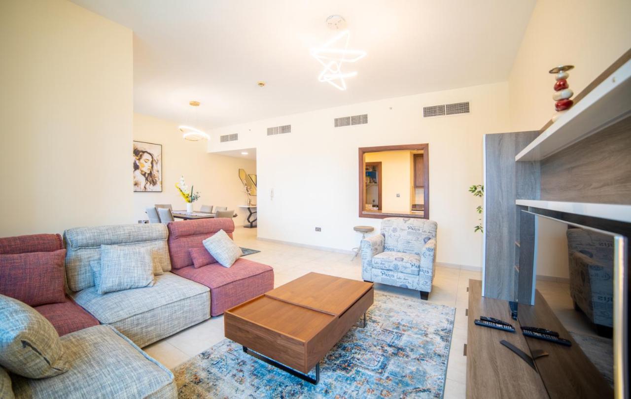 Scenic 2 Bedroom Apartment - Downtown Business Bay Dubai Exteriör bild