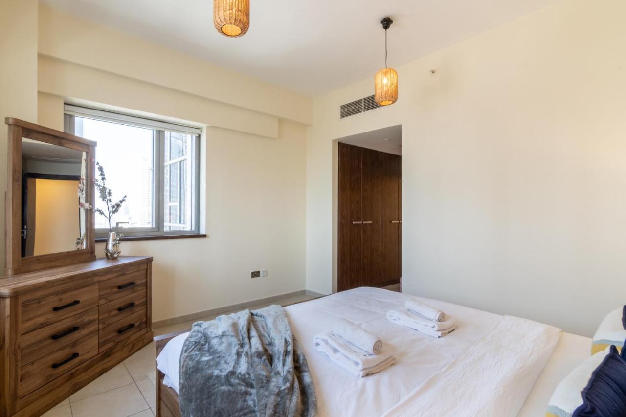 Scenic 2 Bedroom Apartment - Downtown Business Bay Dubai Exteriör bild