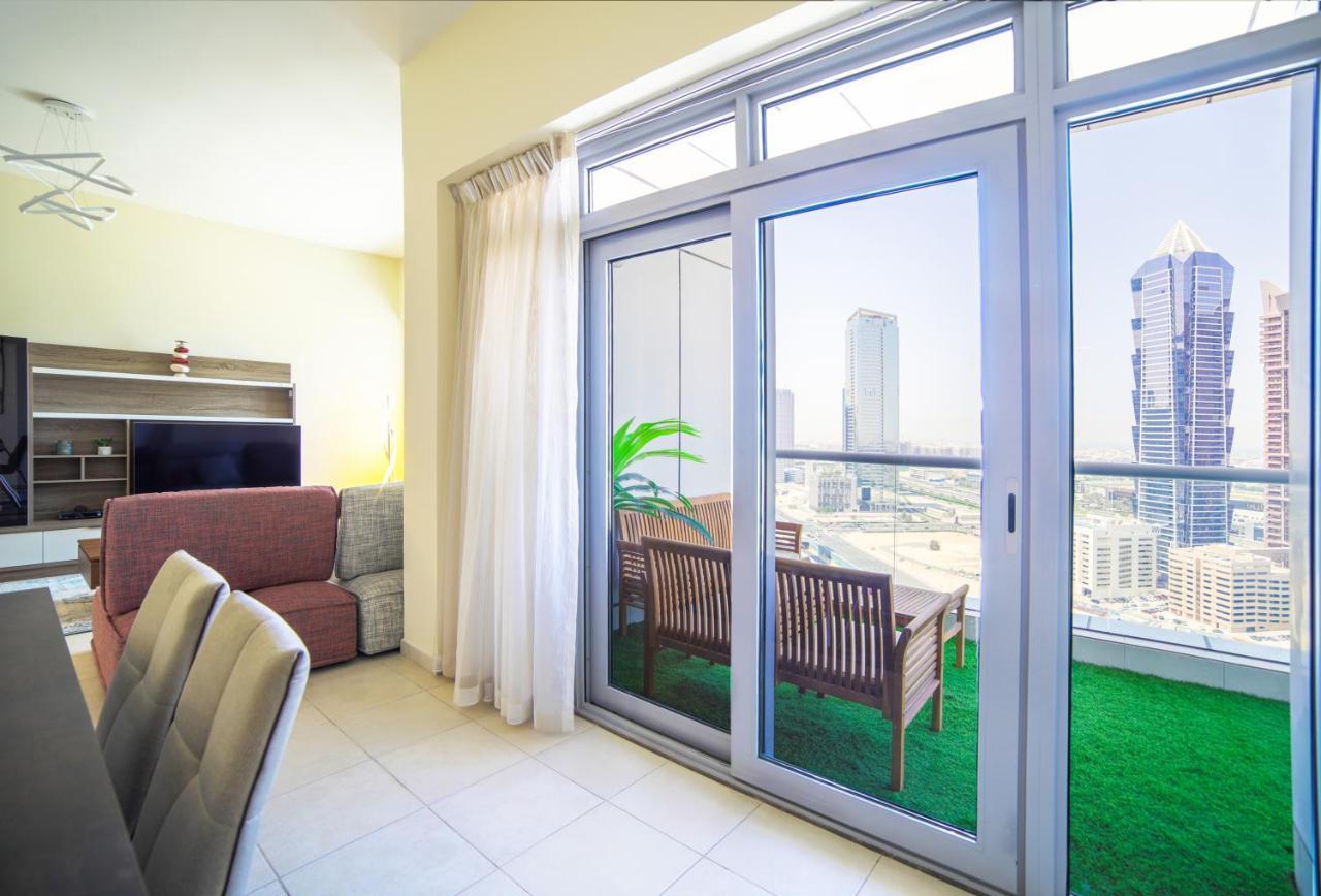 Scenic 2 Bedroom Apartment - Downtown Business Bay Dubai Exteriör bild