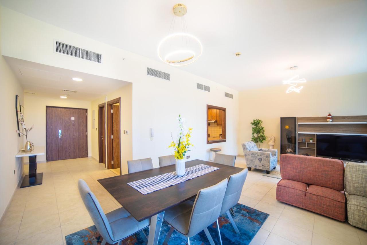 Scenic 2 Bedroom Apartment - Downtown Business Bay Dubai Exteriör bild