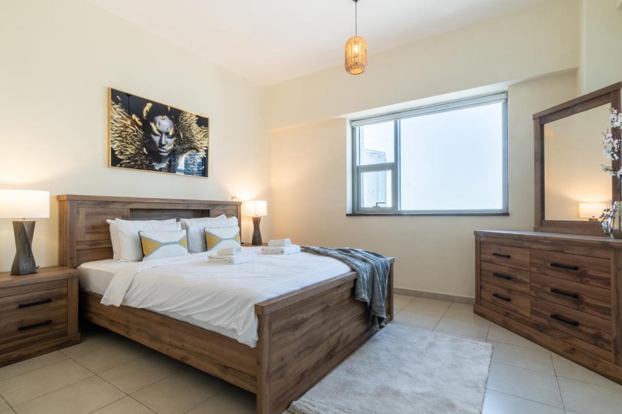 Scenic 2 Bedroom Apartment - Downtown Business Bay Dubai Exteriör bild